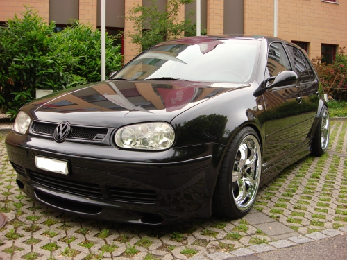 VW Golf IV GTi 1.8T   Jg. 03/2002