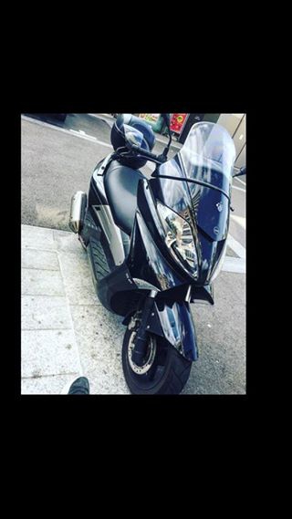 SCOOTER `TELL 125c  7800 , 1.5 Jahre Garantie 1600 CHF 