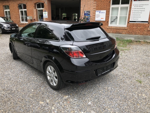 Opel Astra GTC 1.8 11/2007 159.000 km