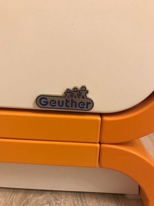 Geuther Kinderzimmer zu verkaufen