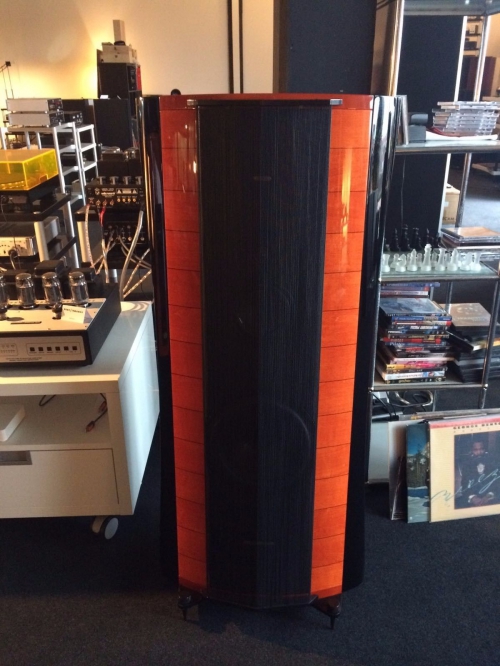 Sonus Faber Elipsa - Violinenlack Rot - TOP Zustand mit OVP