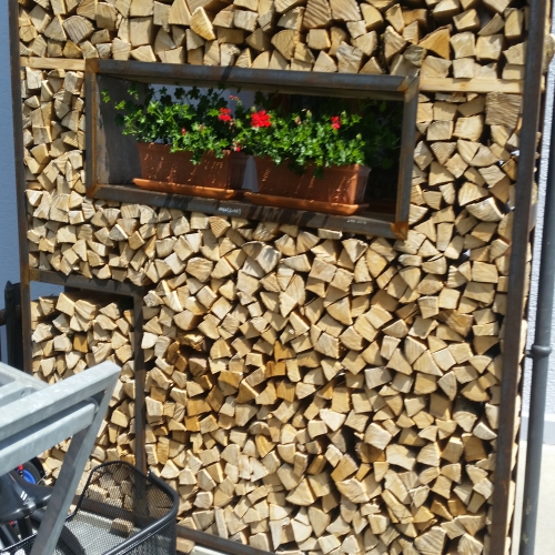 Brennholz im Umkreis von Basel geliefert 