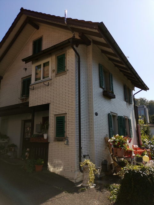 IN HORW !   Zimmer Haus zu vermieten  ,   Fr.  1990.-