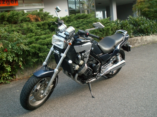 Yamaha FZX 750 fazer