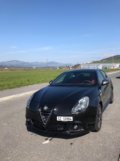 Alfa Romeo Giulietta 1750 (Limousine)