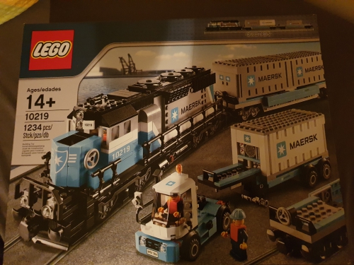Legozug Maersk 10219