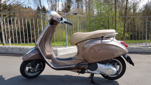 Piaggio Vespa Primavera 125