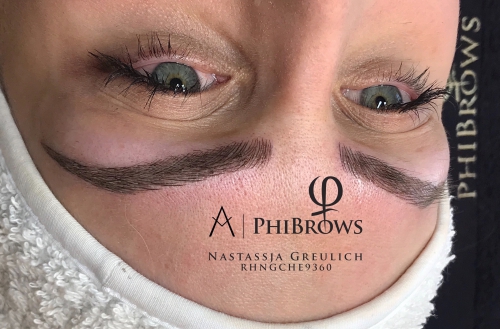 Microblading PhiBrows