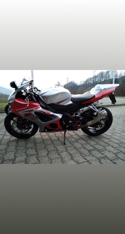 Suzuki gsxr 1000 k7