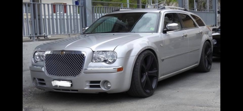 Chrysler 300c 4x4 HEMI V8