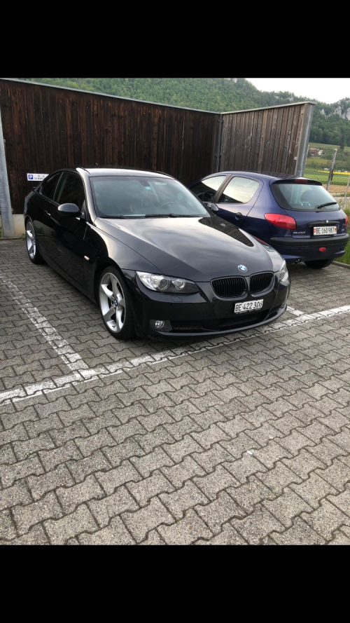 Bmw 320 i Coupe 2009 Frisch ab MFK , Vollaustatung