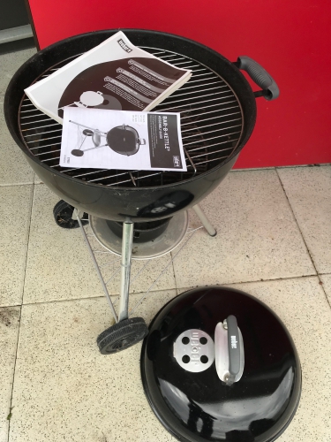 Weber-Holzkohlengrill