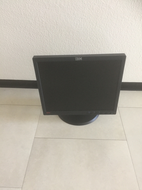 PC Monitor IBM 17 Zoll 