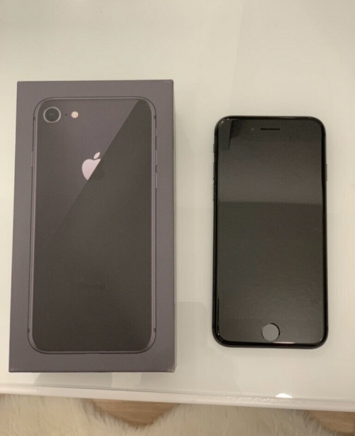 IPHONE 8 /64GB/ BLACK