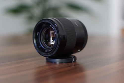 Sony E 50mm 1.8 OSS