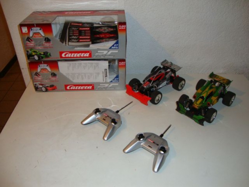 2 RC Buggys Carrera