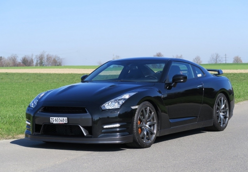 2011 NISSAN GT-R 3.8 V6 BiT Black Edition