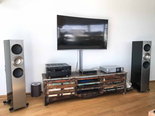 KEF - Reference 3 Standlautsprecher inkl. Cocktailaudio X40!!!