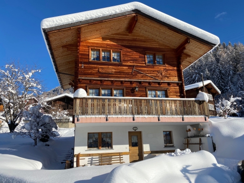 Ferienwohnung Ferienhaus Chalet in Mühlebach Ernen Wallis zu verm