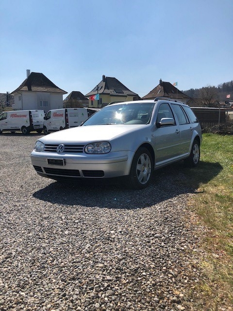 VW GOLF VARIANT 2.0 — Km.104000 MFK bis ende 2021