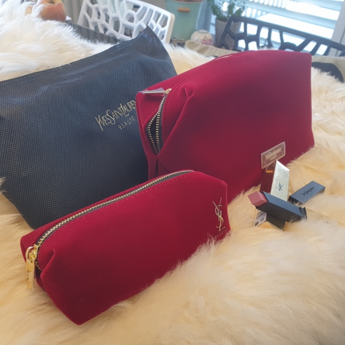 Ysl beauty velvet set