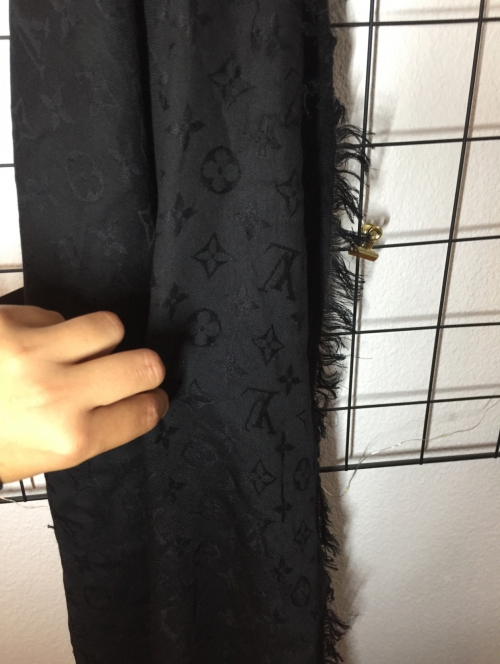 Louis Vuitton Scarf onesize