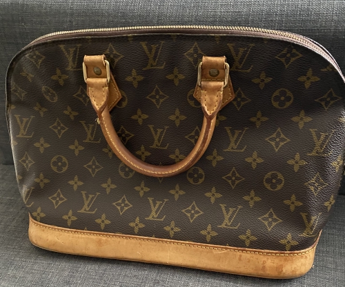 Louis Vuitton Alma PM