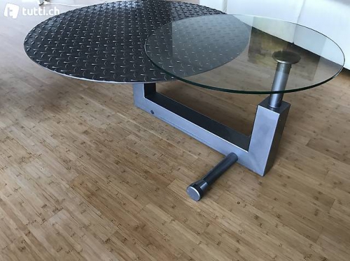 Clubtisch / Designer-Tisch