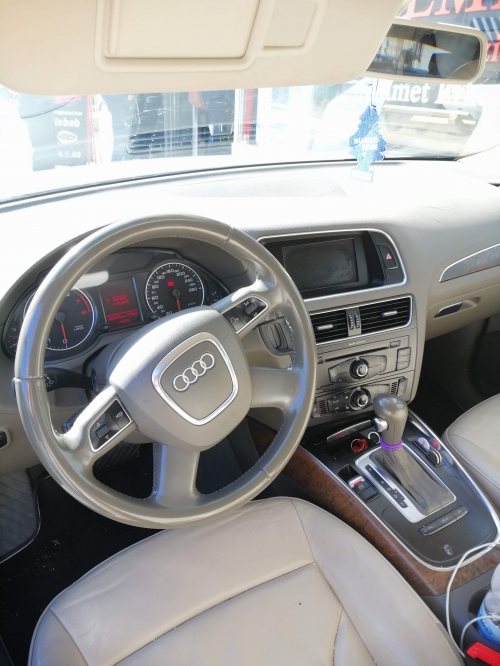 audi Q5 / 211 PS / 183000 KM /MFK march 2020