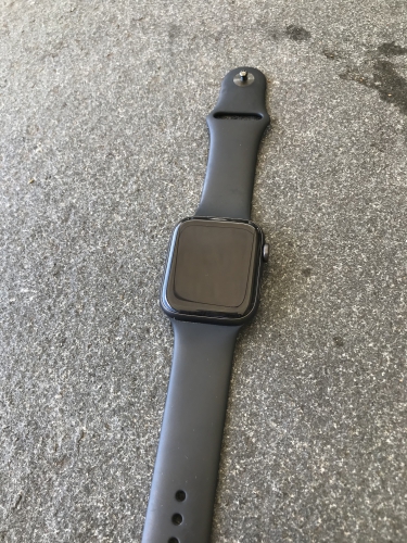 Apple watch 44 mm Aluminium 