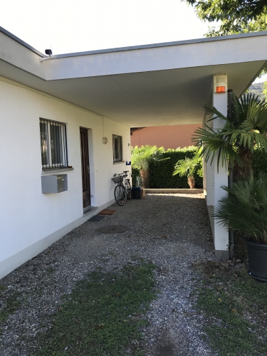 Wunderschönes Ferienhaus mit Garten in Caslano, Tessin