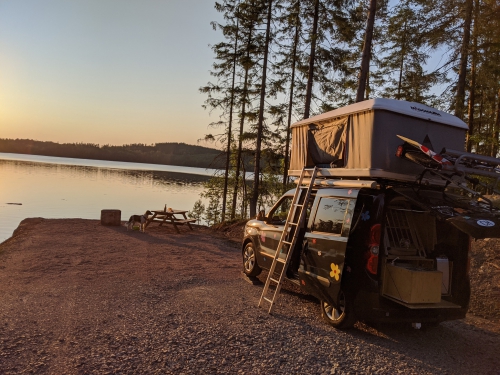 Fröhlicher Camper sucht neuen Wirkungskreis! 