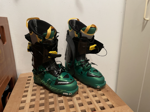 Freeride/Skitouren - Dynafit VULCAN Carbon Skistiefel