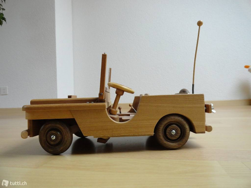 Holz Spielzeug Jeep