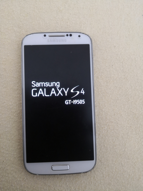 Samsung Galaxy S4 Smartphone (5 Zoll (12,7 cm) Touch-Display