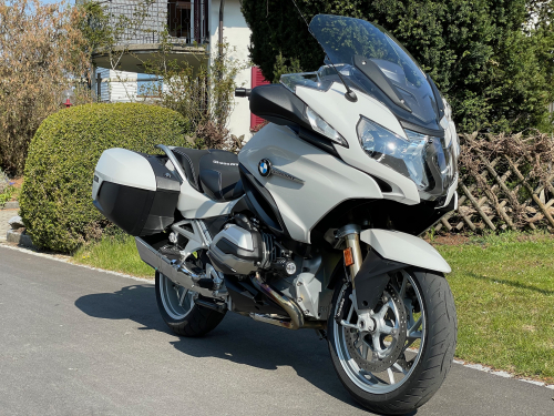 BMW R 1200 RT, weiss, Bj. 2017, ca. 18'500 km, Vollausstattung!