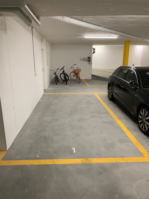 Tiefgaragenstellplatz Bonstetten