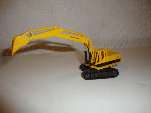 Caterpillar 225