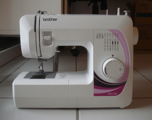 Nähmaschine Brother XN 1700, Gratis Versand, 3 Jahre Garantie.