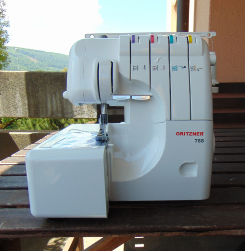 Overlock Nähmaschine Gritzner 788, neu, mit Gratis-Versand.