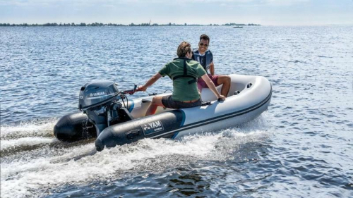 Faltbares Schlauchboot mit Aluboden und 8PS Motor