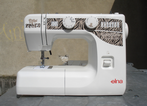 Nähmaschine Elna Sew Zebra 1000, neu, mit Gratis-Versand.