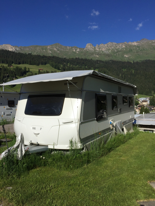 Wohnwagen mit Anbau zu vermieten in Churwalden