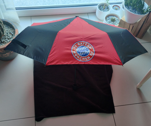 FC Bayern München Regenschirm Taschenschirm Fussball Fanartikel