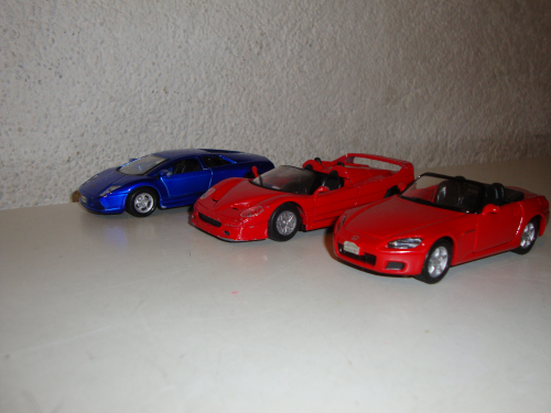3 Modellautos