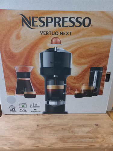 Nespresso Kaffeemaschine (Neu) Vertuo Next Limited Edition
