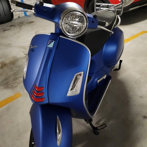 Piaggio Vespa GTS 300 HPE