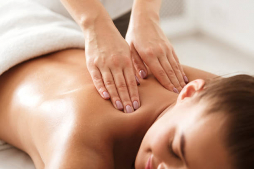 Massage mit Tiefenentspannung und energetischer Heilübertragung