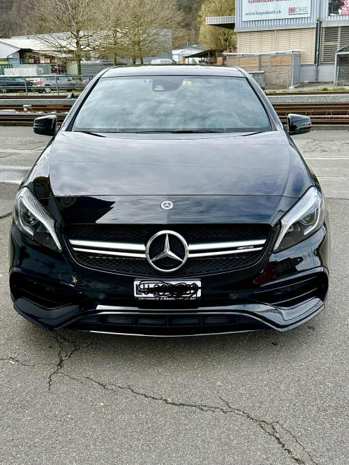 A45 AMG Mercedes Benz