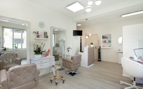 Coiffeur & beauty Salon mit günstigem Mietzins